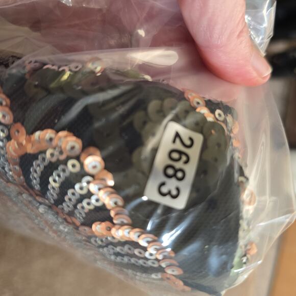 Endless Rose Black Sequin Floral Party Top Small - Picture 13 of 13